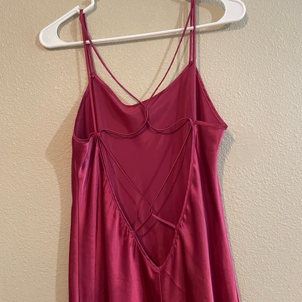 Vintage Satin Slip Dress in Berry Pink - Picture 3 of 5